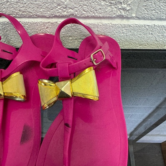 Kate Spade Pink and Gold T-Strap Sandals - Picture 6 of 11